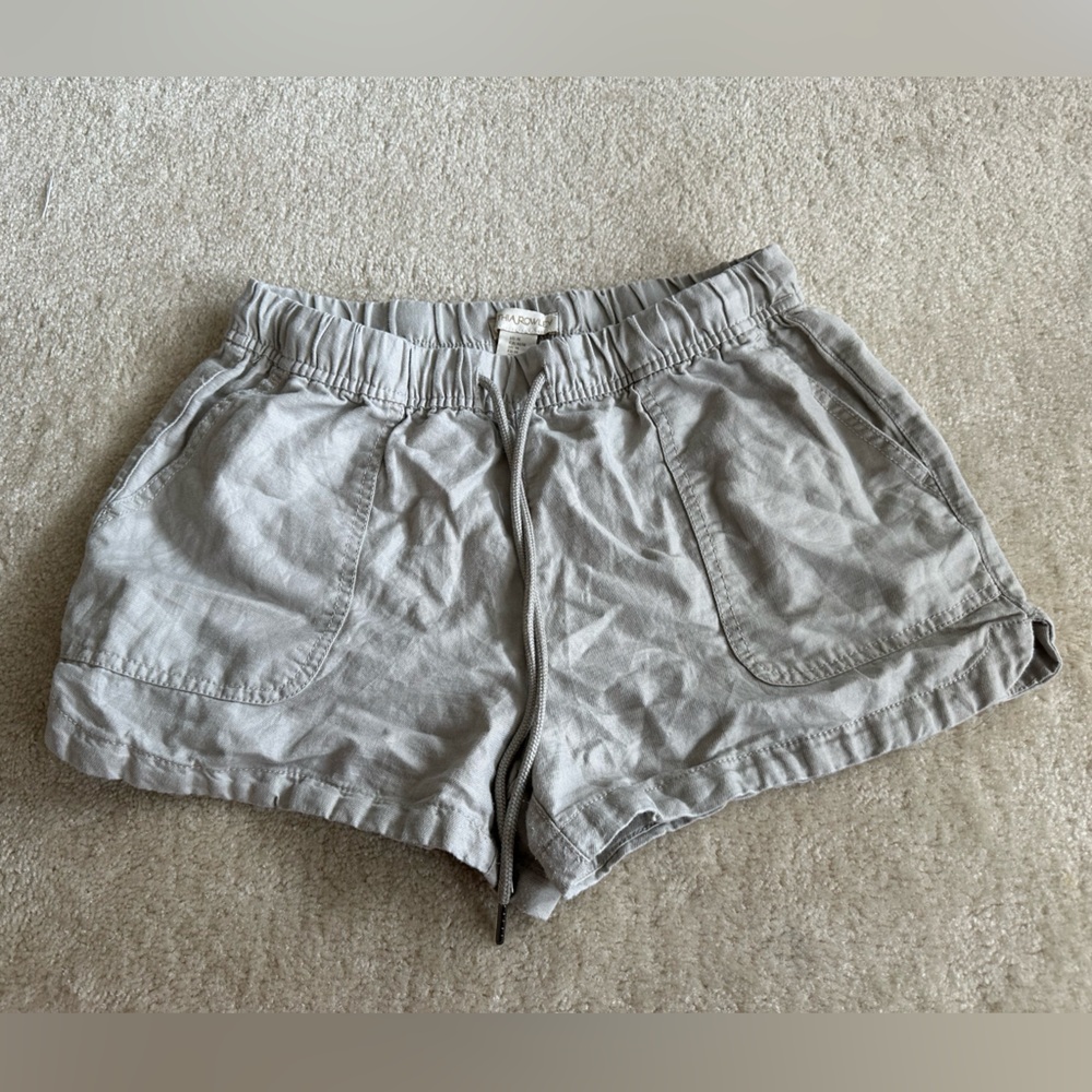 Khaki Cargo mini shorts